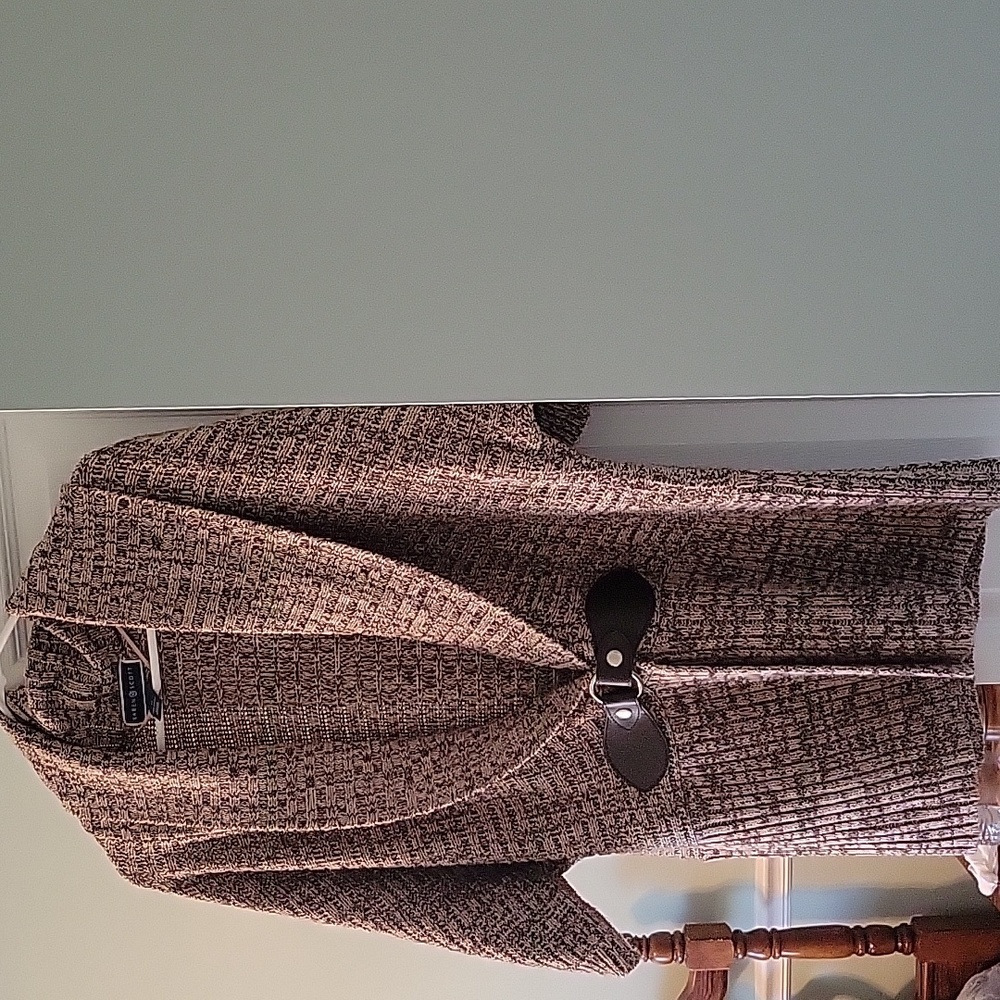 Karen scott sweater extra large tan and brown gently used